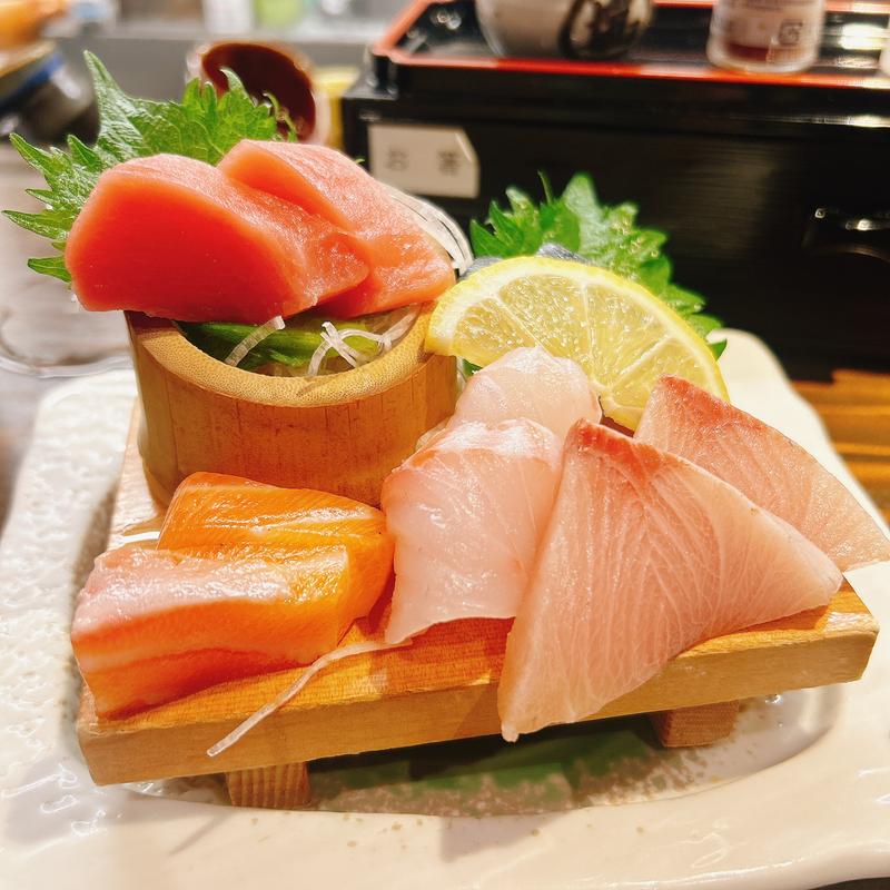 造り5種盛り(立ち呑み あたりや食堂 東通り店)