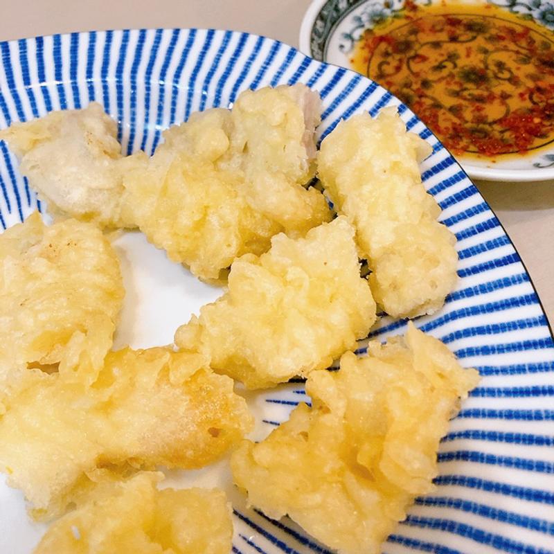 ホルモンの天ぷら（ビチ・ミノ・シマチョウ・ハチノス）(あおい食堂)