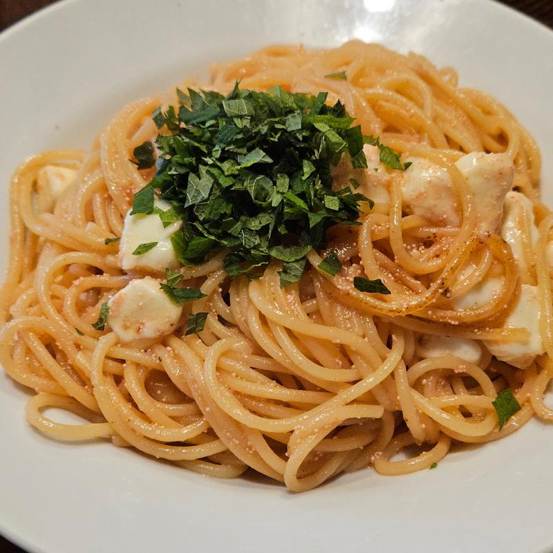 明太子とモッツァレラ入りスパゲッティ(ラ・タベルナ )