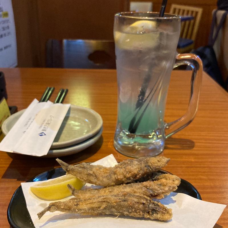 メヒカリの唐揚げ(一軒め酒場 横須賀中央店)