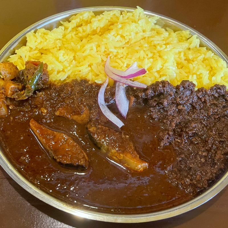 メインプレート A(ガンジーカレー)