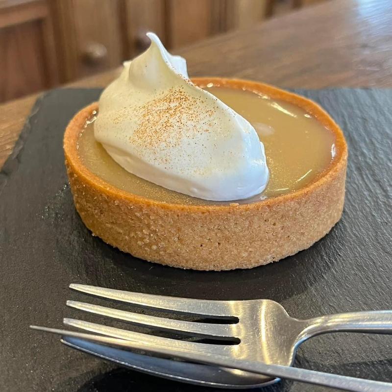 タルトオシロエラブル(パリ・セヴェイユ)