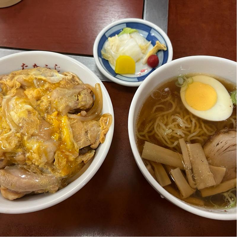 親子丼(半ラーメンはサービス品)(たかふじ )