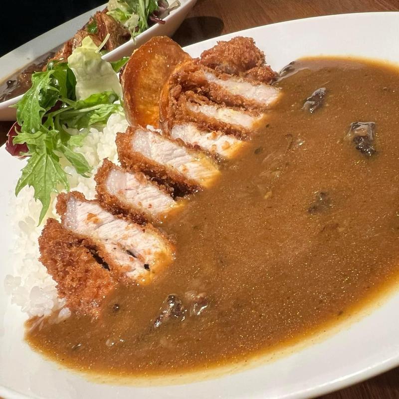 カツカレー(キャピタル東洋亭 本店 （キャピタルトウヨウテイ）)