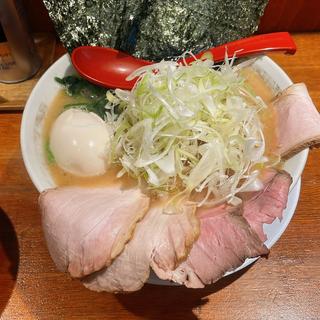 チャーシュー麺+白ネギ＋味玉+限定メンマ(麺家龍～Ryo～)