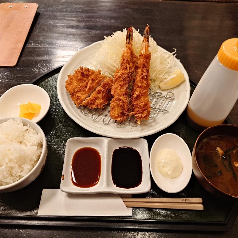 エビ・ロースカツ定食(地雷也 イオン八事店 （【旧店名】地雷也 ふじ尾亭）)
