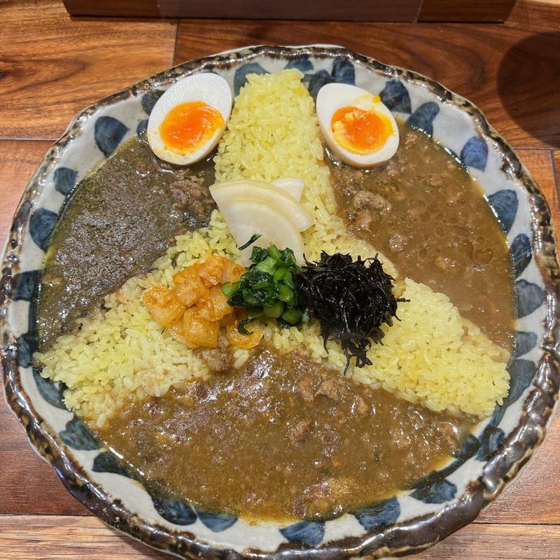 3種あいがけ(お出汁とスパイス 元祖 エレクトロニカレー)