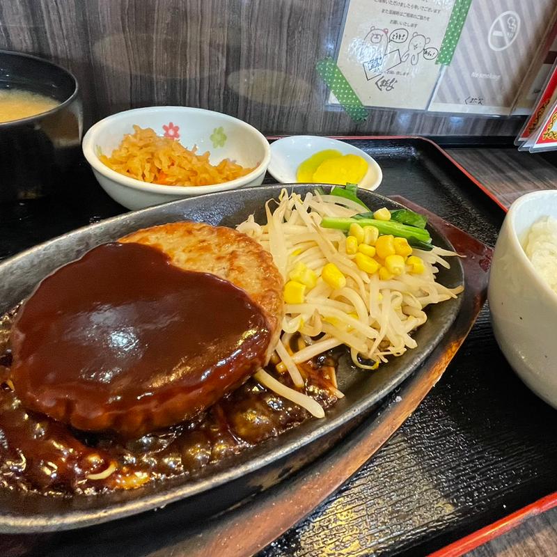 ハンバーグ定食(くまだな)