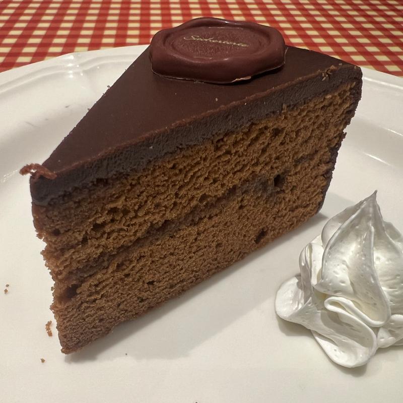 ザッハトルテ(神田グリル 日比谷シャンテ店)