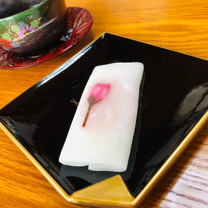 さくらさくら(明石屋 本店 （明石屋菓子店）)