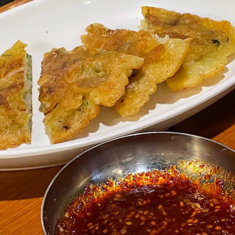 海鮮ねぎチヂミ(韓豚屋 大宮店)