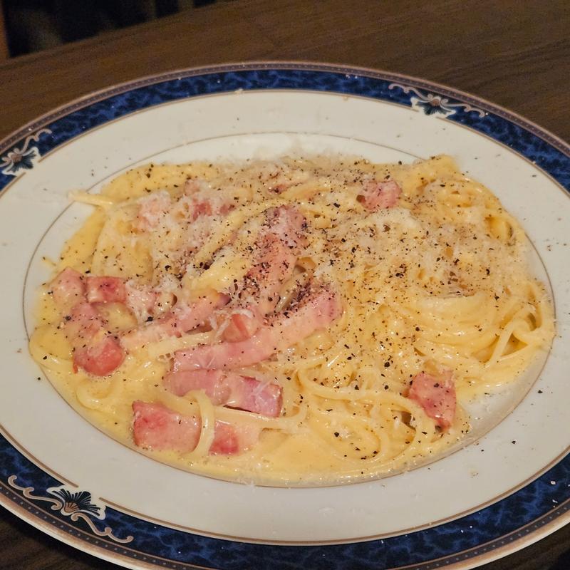 カルボナーラ(たべろ屋)
