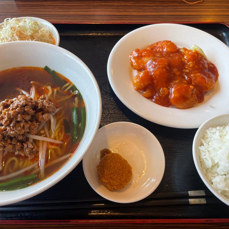 選択ランチ(台湾ラーメン・エビチリ)(福亭 )
