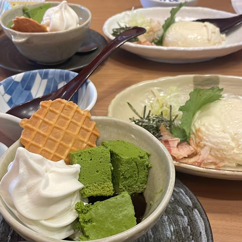 黒糖ゼリーと抹茶のムース(夢庵 秩父駅前店)