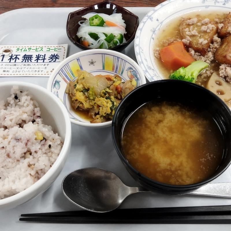 元気が出るメニュー(豆腐ハンバーグ 和風そぼろあん)(葛飾区役所　食堂 )