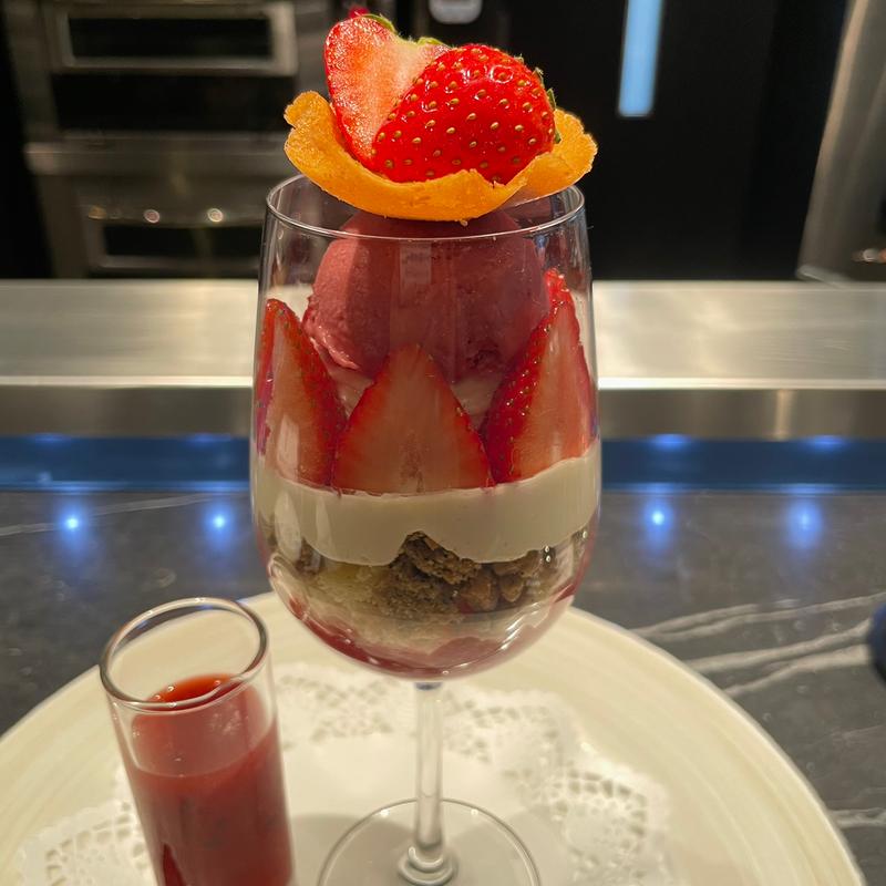 フルールドフレーズ(Toshi Yoroizuka Mid Town (トシ ヨロイヅカ ミッドタウン))