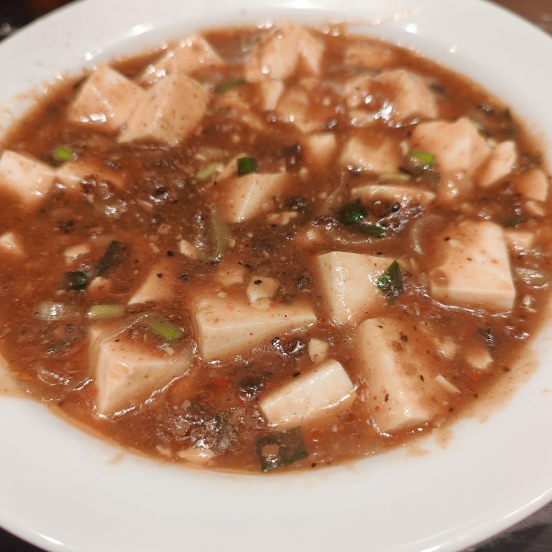 麻婆豆腐(ちょもらんま酒場 ヤエチカ店)