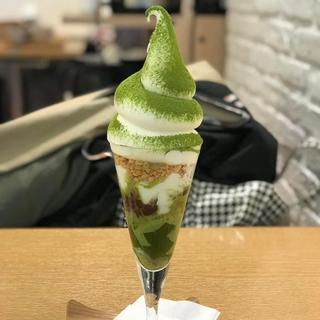 豆乳ソフトクリームパフェ(茶青花 阪急三番街店)