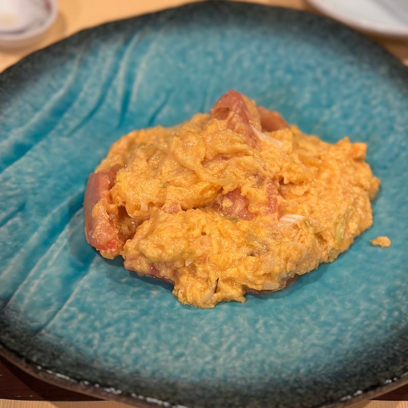 龍の卵とトマト炒め(中菜Labo. 朝陽)