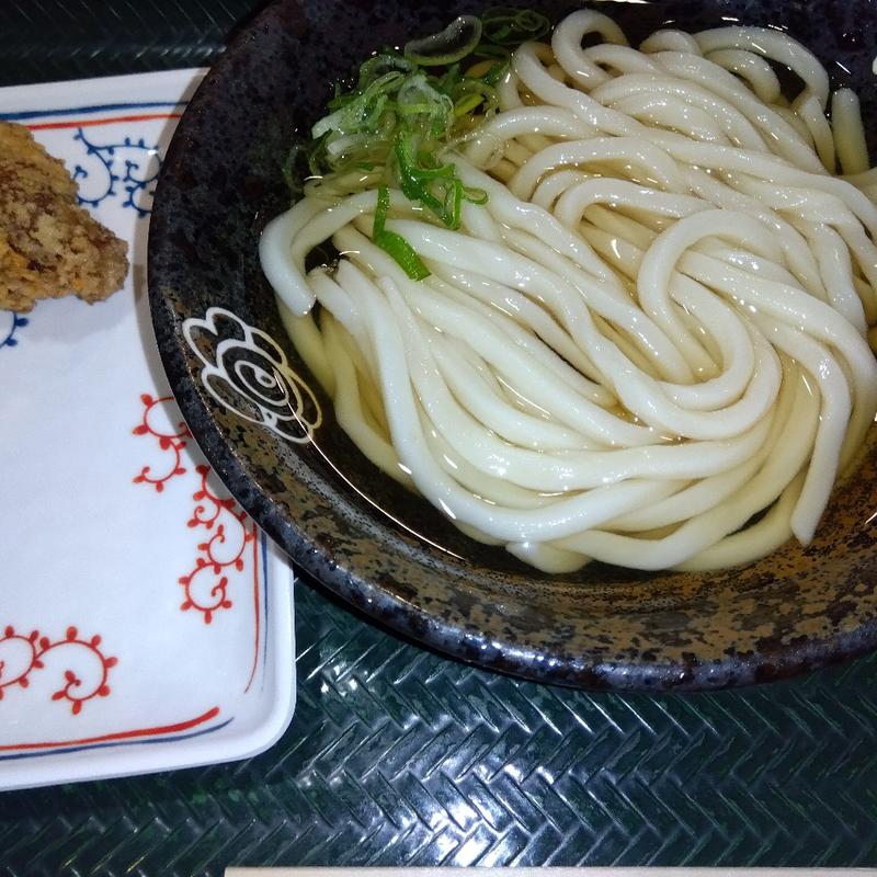 冷かけ（唐揚げ追加）(はなまるうどん 神保町店 )