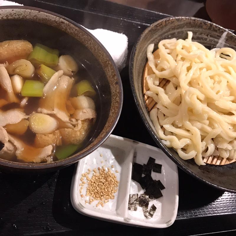 キノコつけ汁うどん(武蔵野うどん じんこ 四谷店)