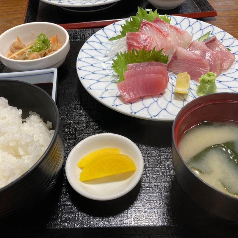 さしみ定食(御食事処 あしずり )