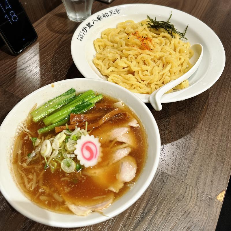 つけめん(打ち立て中華そば 伊蔵八)