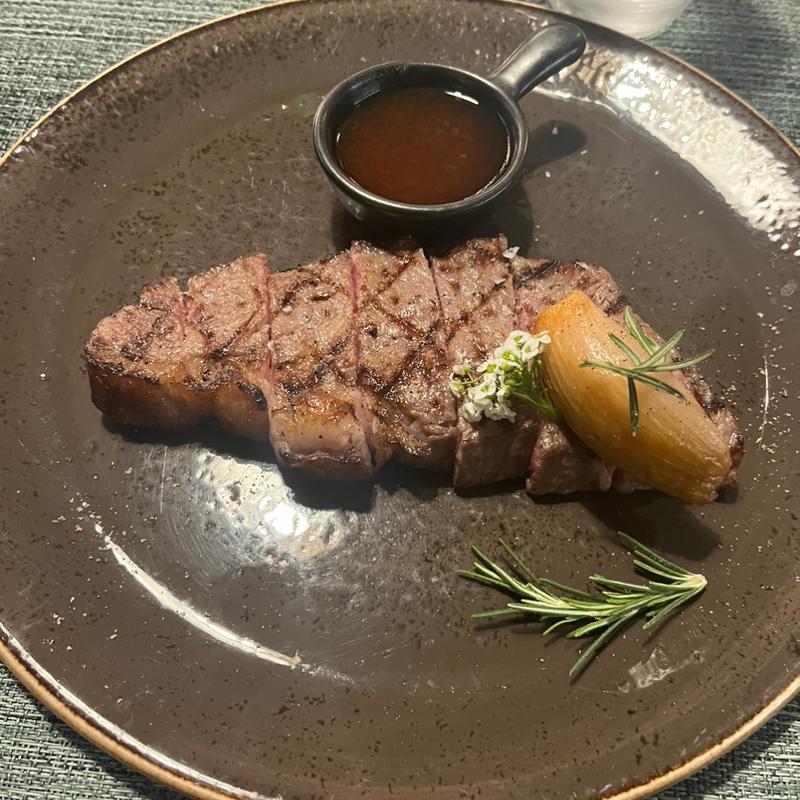 AUSサーロインステーキ(ザ・ステーキハウス / The Steakhouse)