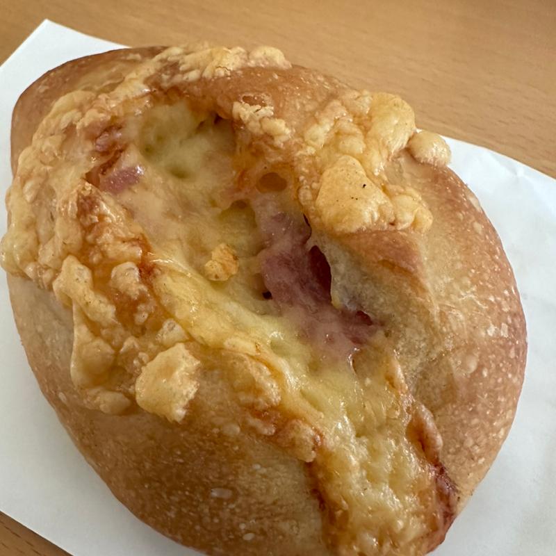 チーズベーコンフランス(ラ ミステール)