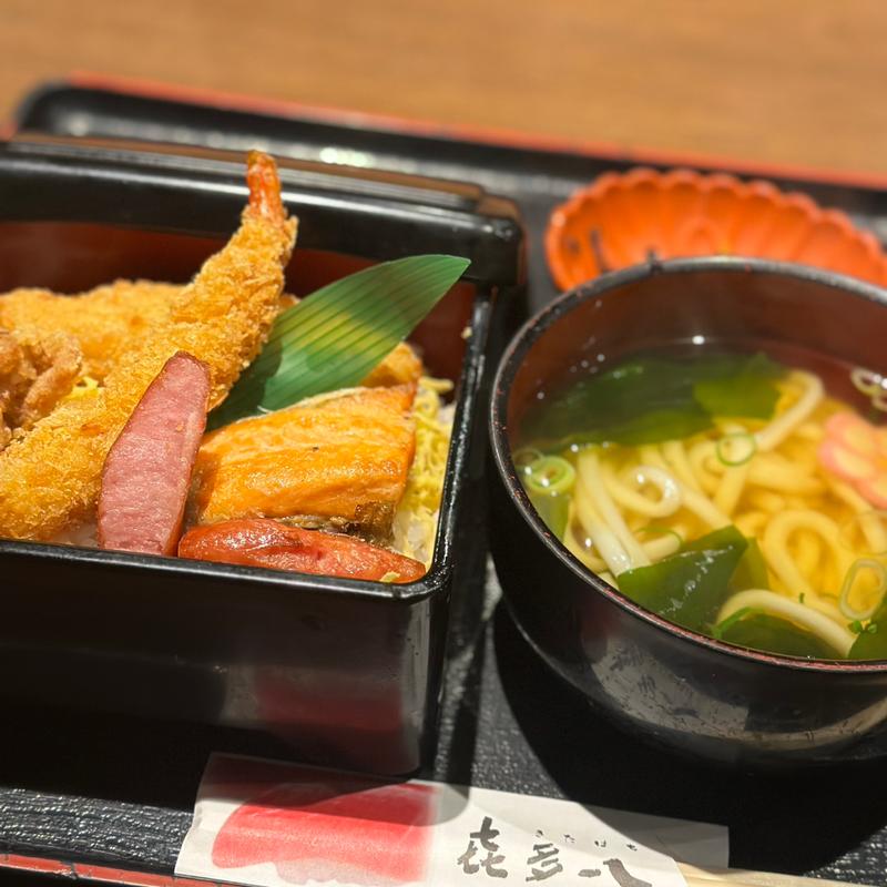 和風定食B(たらいうどん 喜多八)