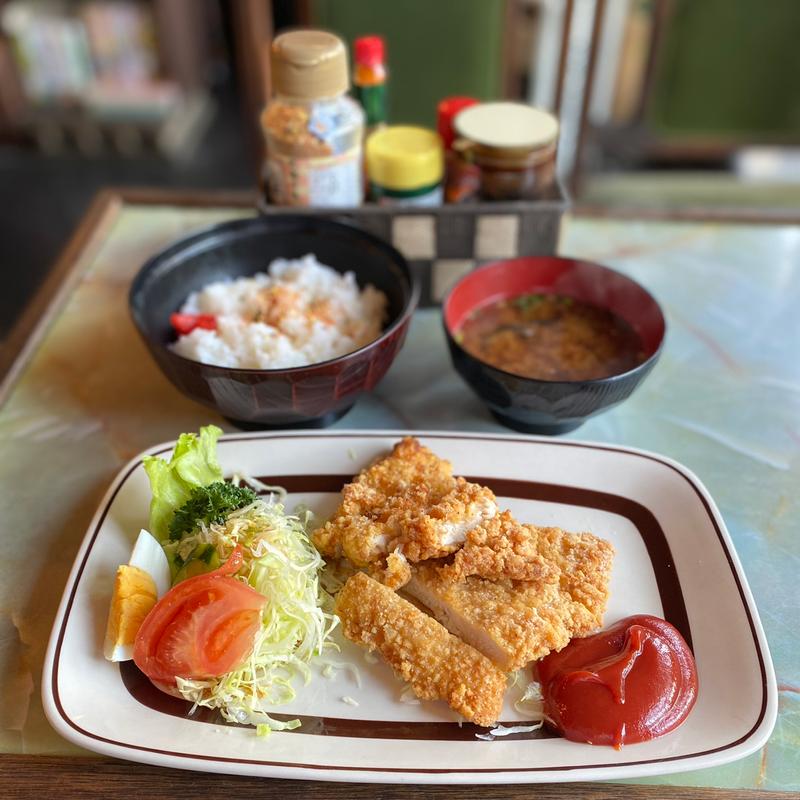 チキンカツ定食ランチ(グリーン)