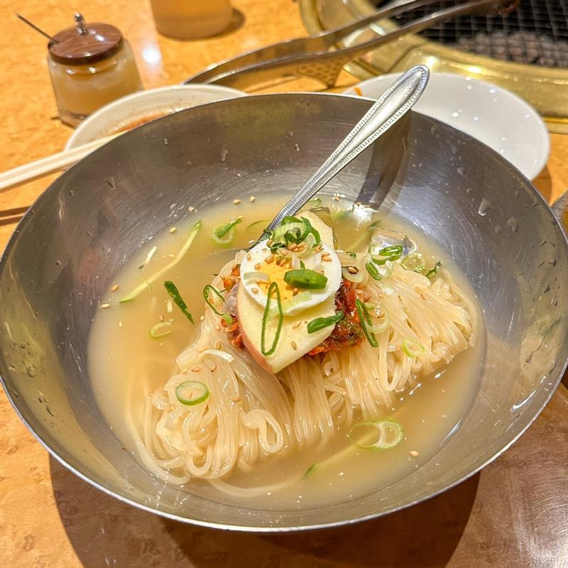 冷麺(鶴橋焼肉金太郎)