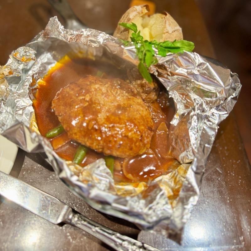 東洋亭ハンバーグステーキ(グリルキャピタル東洋亭 新大阪店 TOUYOUTEI)