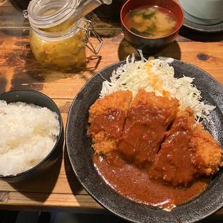 チキンカツ定食(まるしま 江戸堀店 )