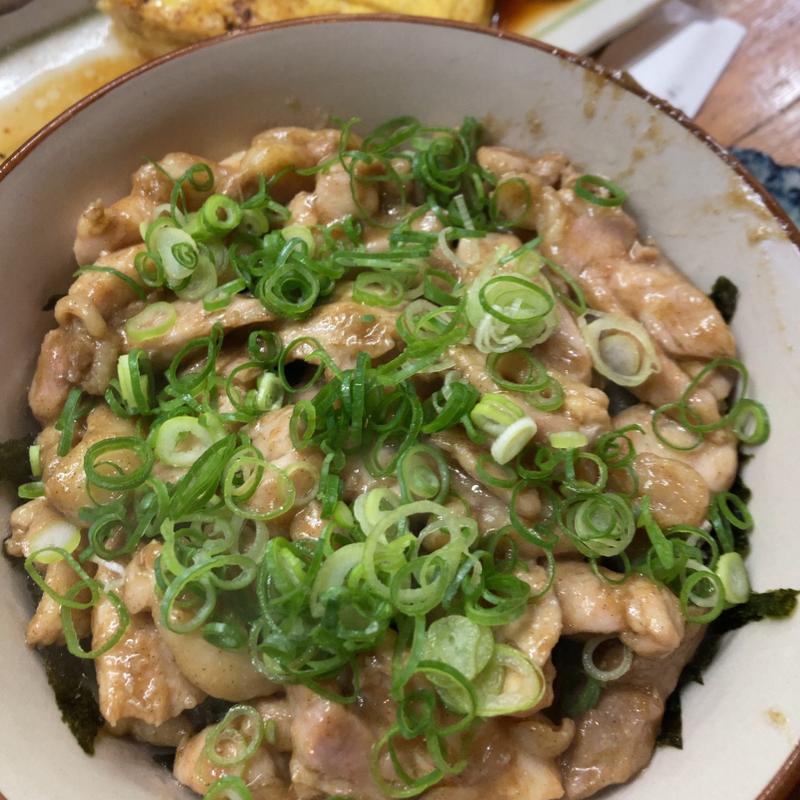 かしわバター丼(七幸 本店 )