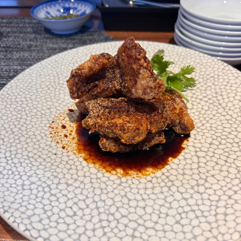 炸燻魚塊(魚カリカリ揚げ香味ソース)(笑龍)