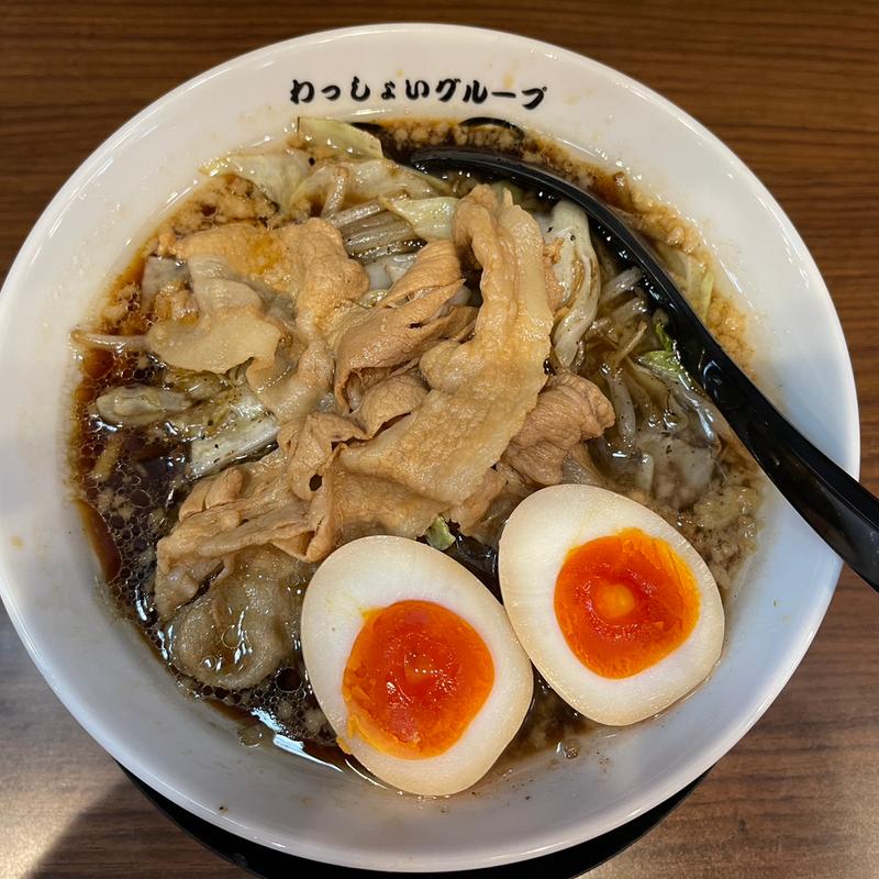 男の根性黒醤油(小盛り)(麺屋 わっしょい)