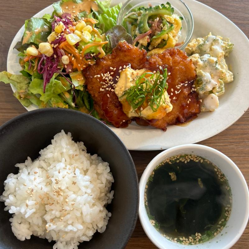 チキン南蛮定食(No.25 (ナンバーニーゴー))