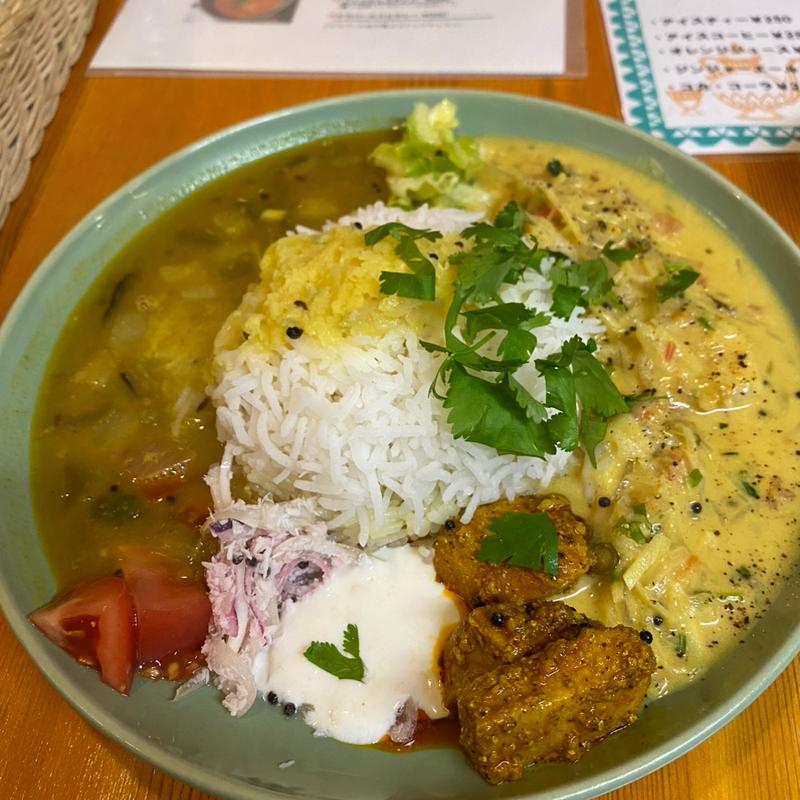 マラバールエビカレー(ポラポラ食堂)