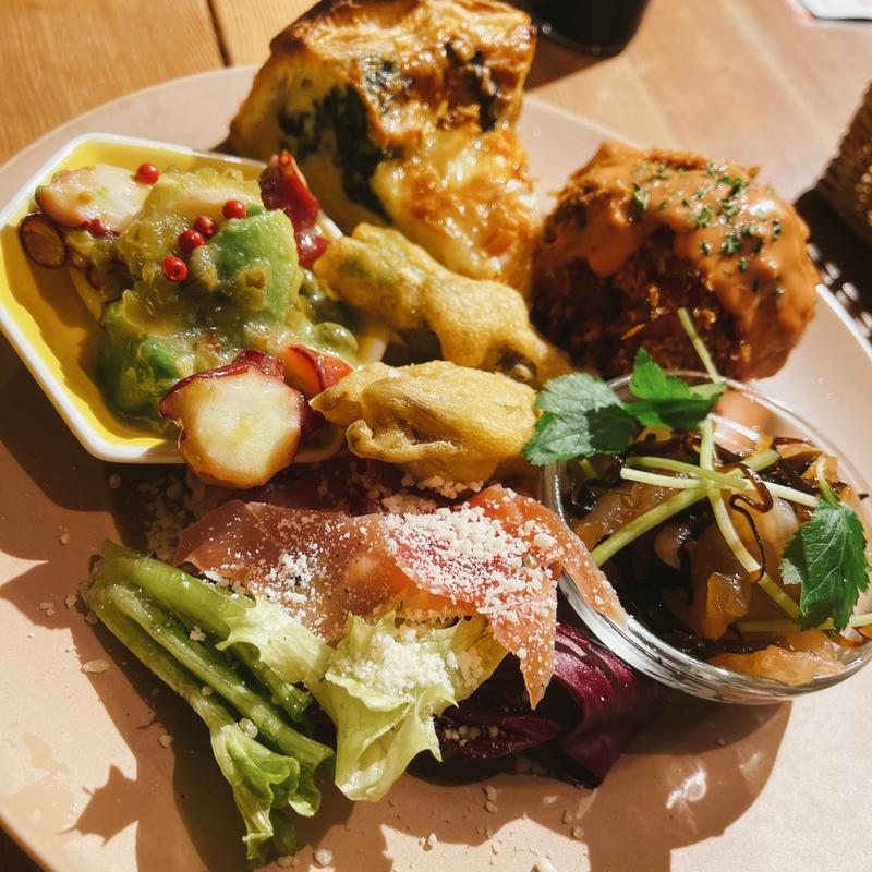 (グゥー （Gout）)