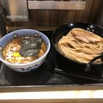特製つけ麺(並)(京都 麺屋たけ井 阪急梅田店 （きょうと めんやたけい）)