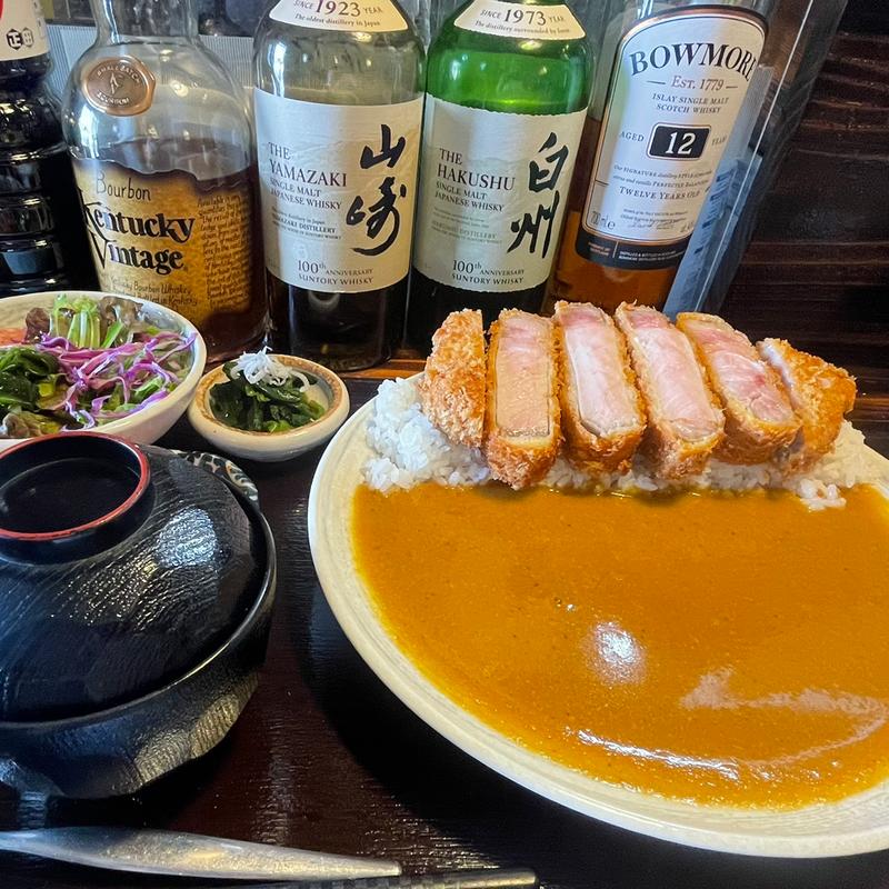 三元豚の厚切ロースカツカレー(居酒屋peakあさの)