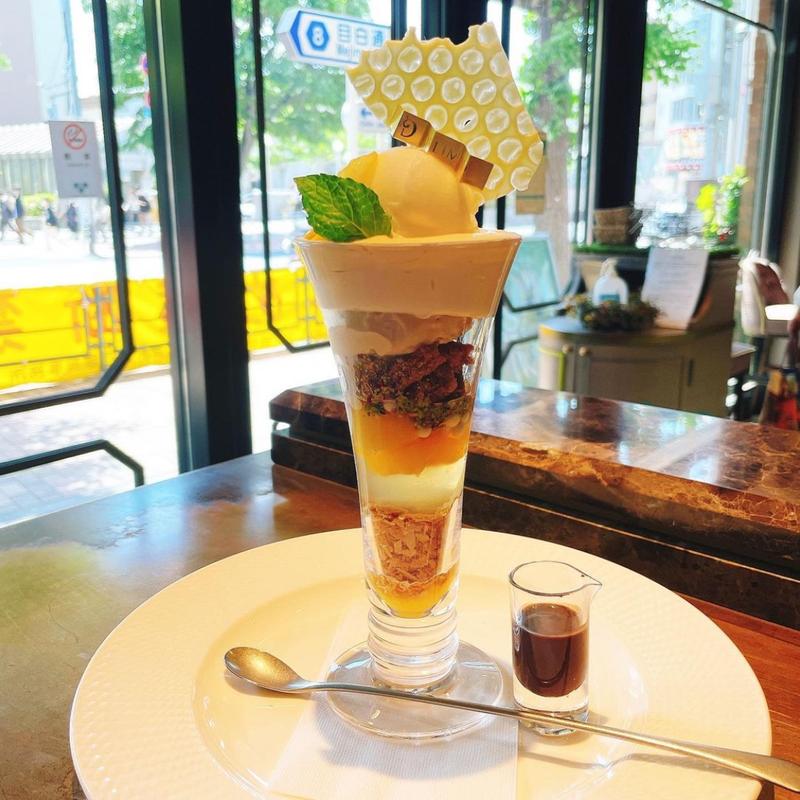 パフェ ハニーブロンディ(Pâtisserie & Chocolat Bar DEL’IMMO)