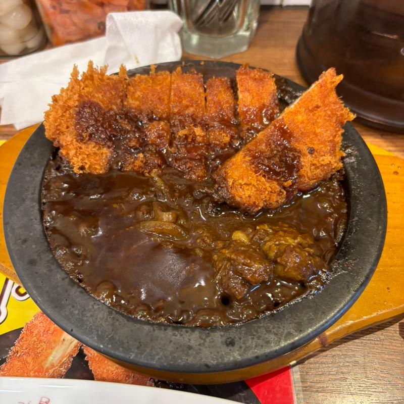 とんかつ牛すじ煮込みカレー(hotspoon 五反田店)