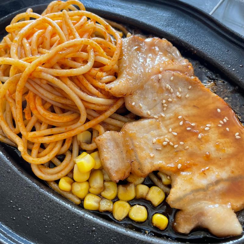 豚肉の味噌焼き定食(チャム )