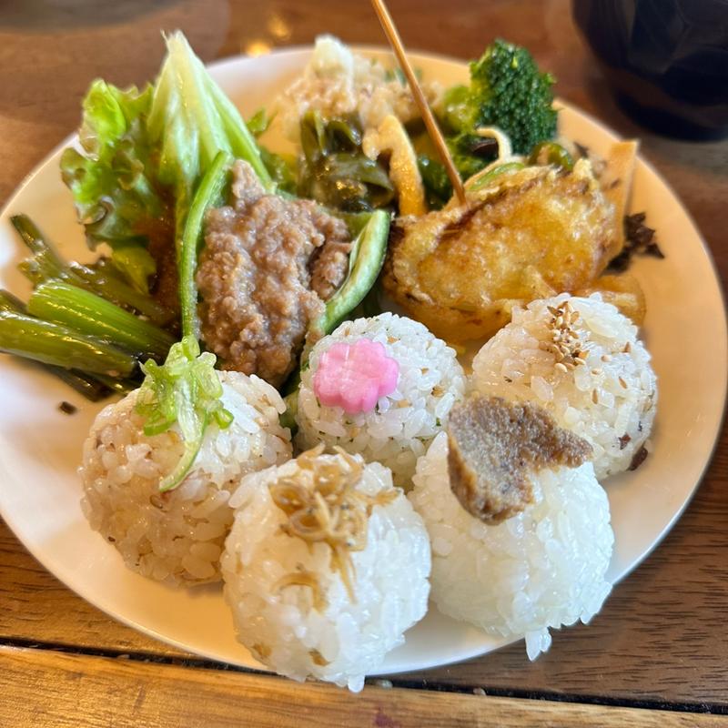 (来隣 （大原リバーサイドカフェ キリン）)