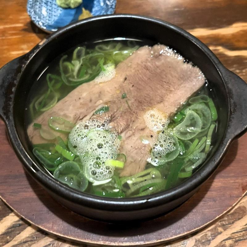 ゆで牛たん(炭焼牛たん東山 新橋御成門店)