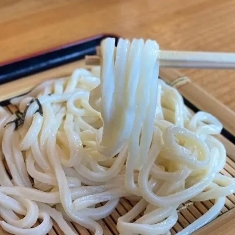 ざるうどん(手打ちうどん つるや )