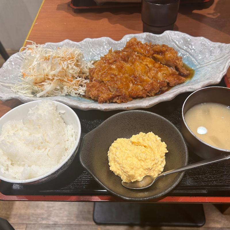 黒酢チキン南蛮定食(黒酢チキン南蛮定食たかもとや)