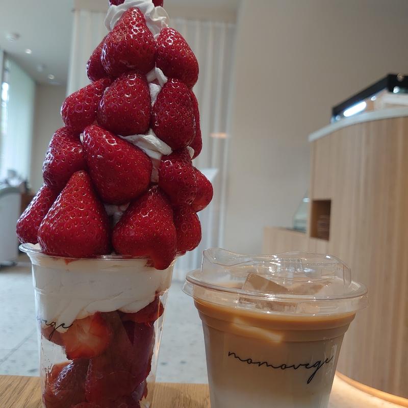 BIGモンスター(momovege )